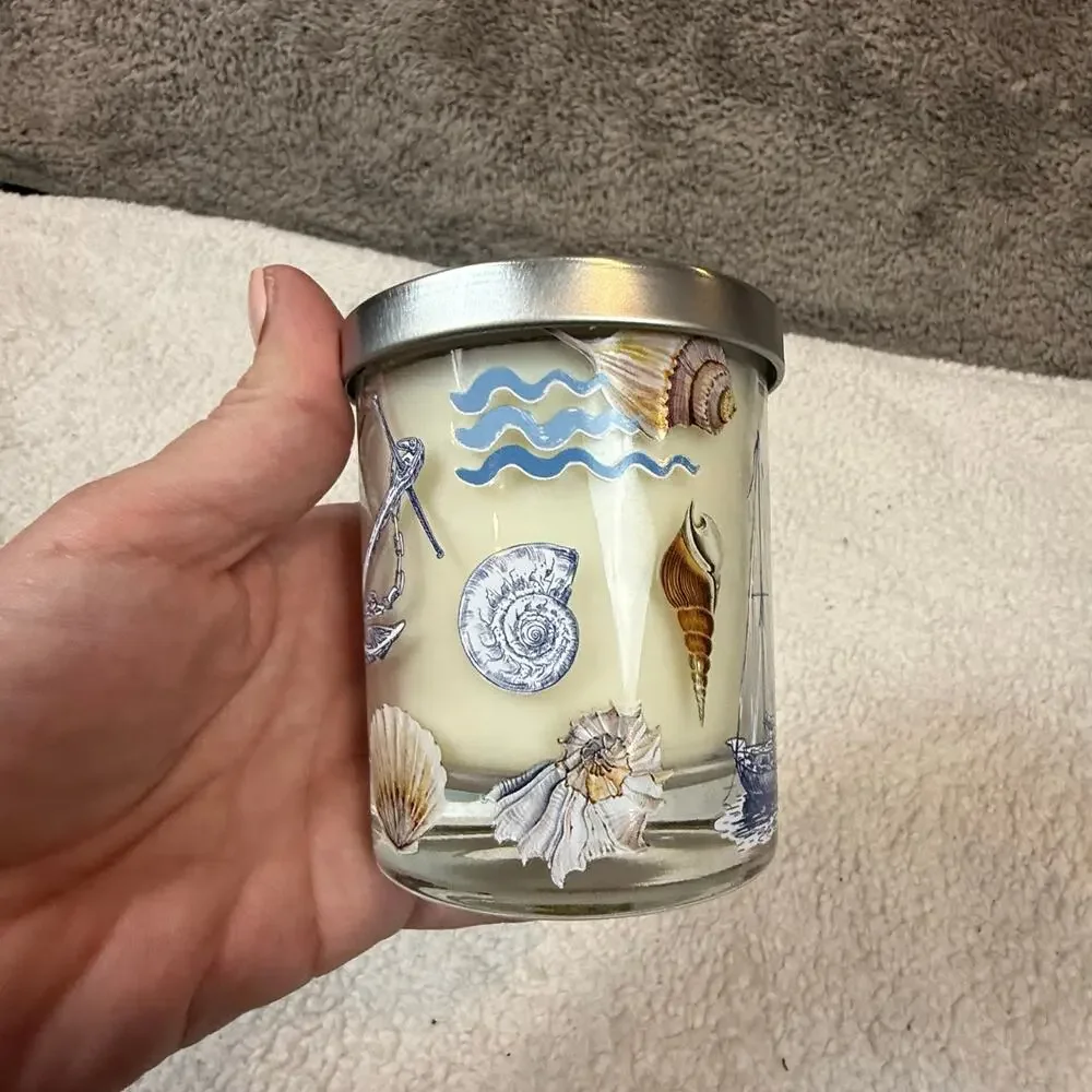 NEW Michel Design Works Scented Candle The Shore Ocean Breeze 7.4 oz